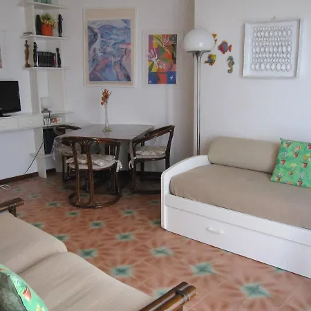 Wonderful Seaview Flat With Terrace